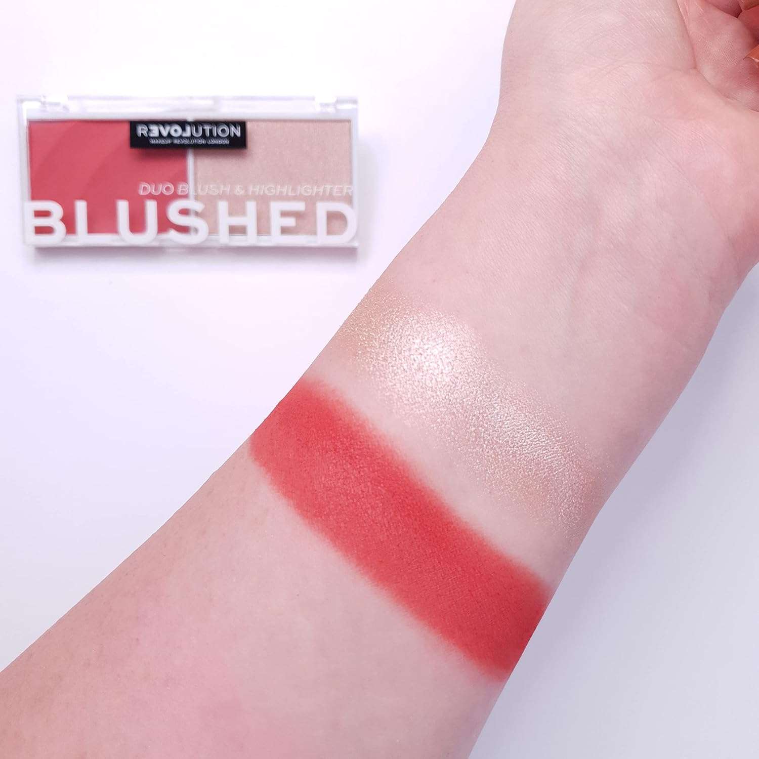 Revolution Relove Colour Play Blushed Duo (Cute)